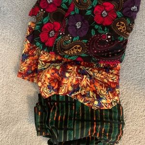 Bundle of 3 Lularoe TC leggings